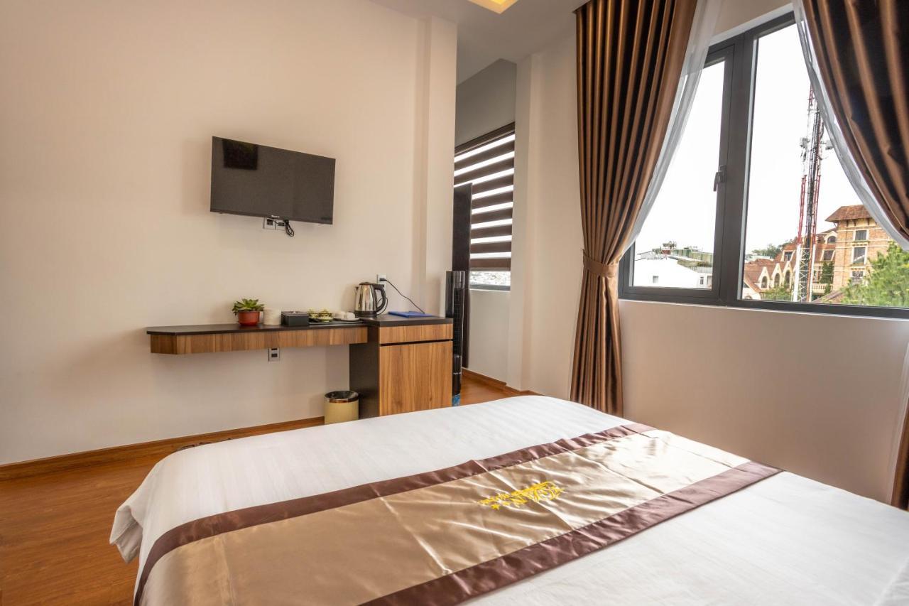 Khach San Y Lan 2 Da Lat Hotel Eksteriør billede
